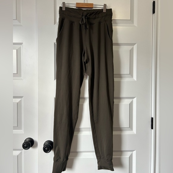 ZYIA Ascend Joggers Olive Green Sz Large - Picture 7 of 12